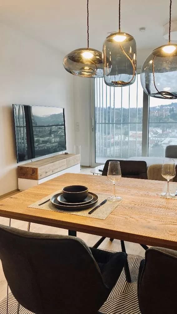 2-Zimmer-Wohnung mieten in Linz – 53 m², € 1.690 – Bild 2 von 23