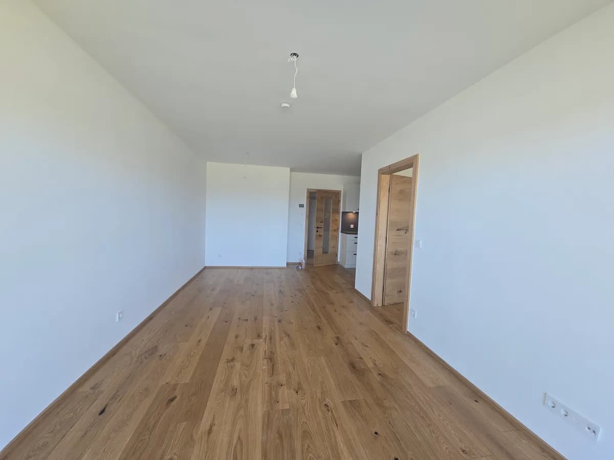 2-Zimmer-Wohnung mieten in Salzburg-Umgebung – 59 m², € 1.460 – Bild 2 von 19
