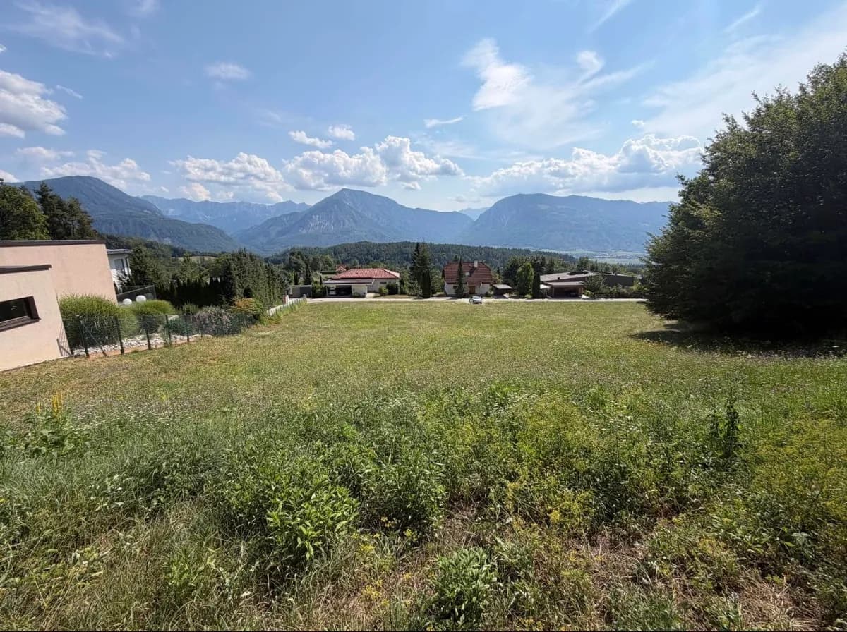 Grundstück kaufen in Klagenfurt Land – 1 454 m², € 334.420 – Bild 1 von 3
