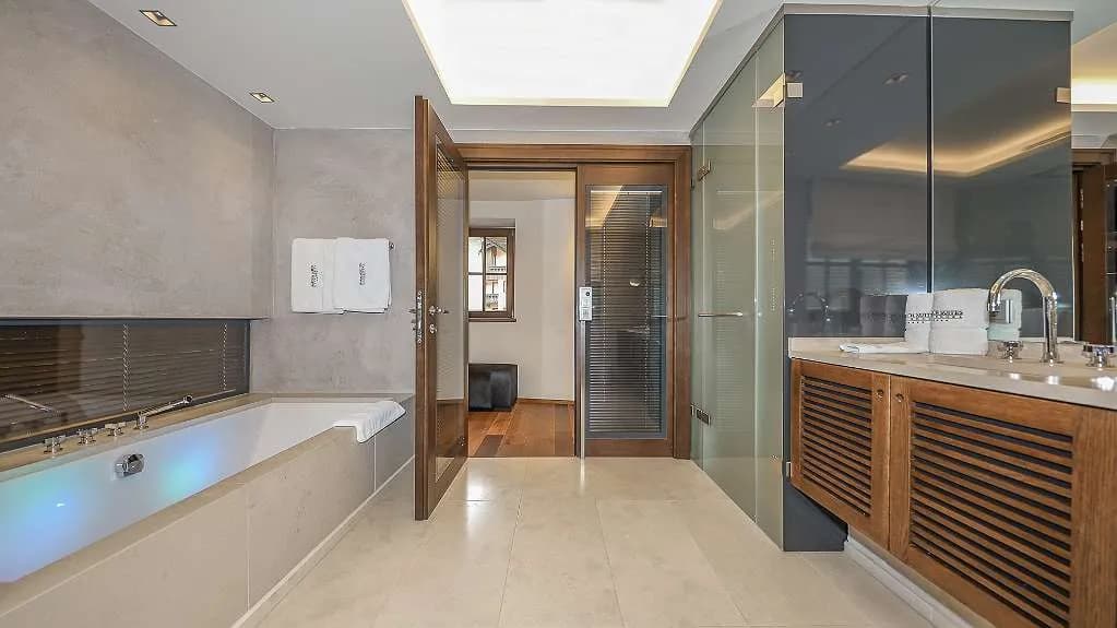 4-Zimmer-Wohnung kaufen in Kitzbühel – 187,95 m², € 4.000.000 – Bild 17 von 37
