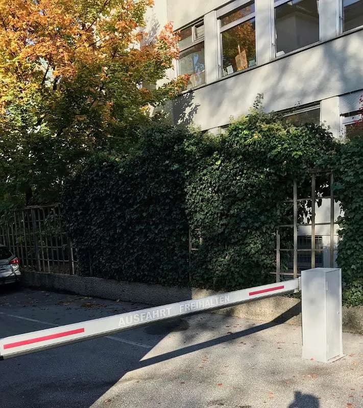 Immobilie mieten in Salzburg Stadt – 10 m², € 90 – Bild 2 von 2