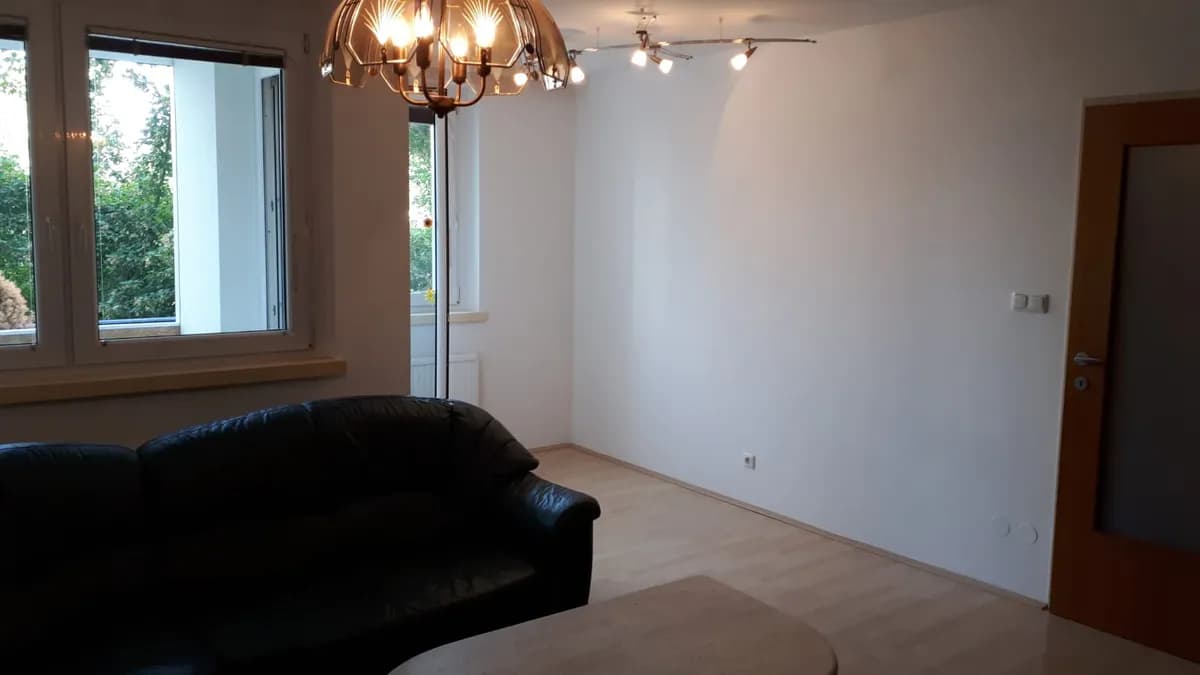 2-Zimmer-Wohnung mieten in Wels – 59 m², € 850 – Bild 2 von 12