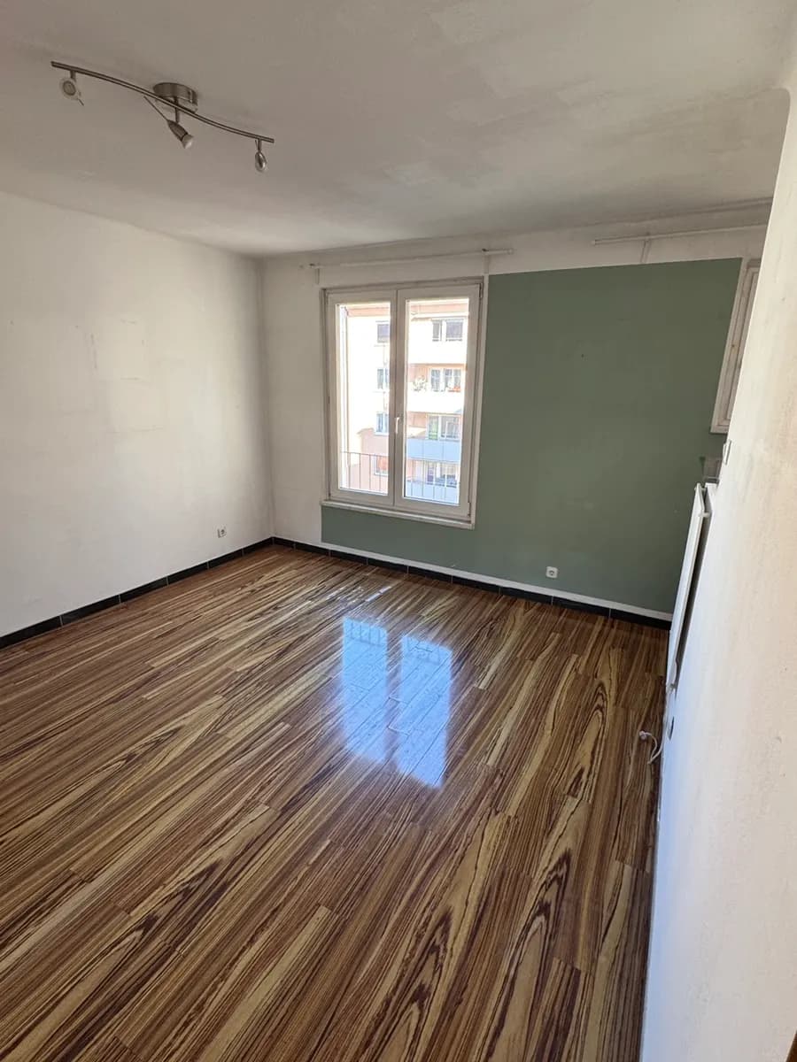 1-Zimmer-Wohnung mieten in Salzburg Stadt – 22 m², € 715 – Bild 1 von 7
