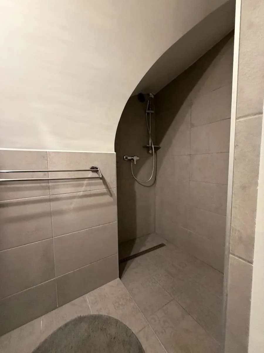 1-Zimmer-Gewerbeimmobilie mieten in Eisenstadt – 65 m², € 890 – Bild 11 von 11