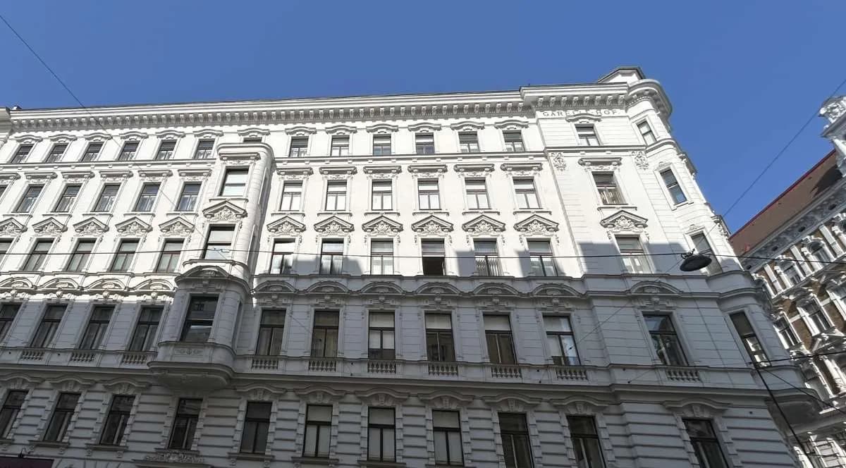 Gewerbeimmobilie mieten in Wien – 172 m², € 18