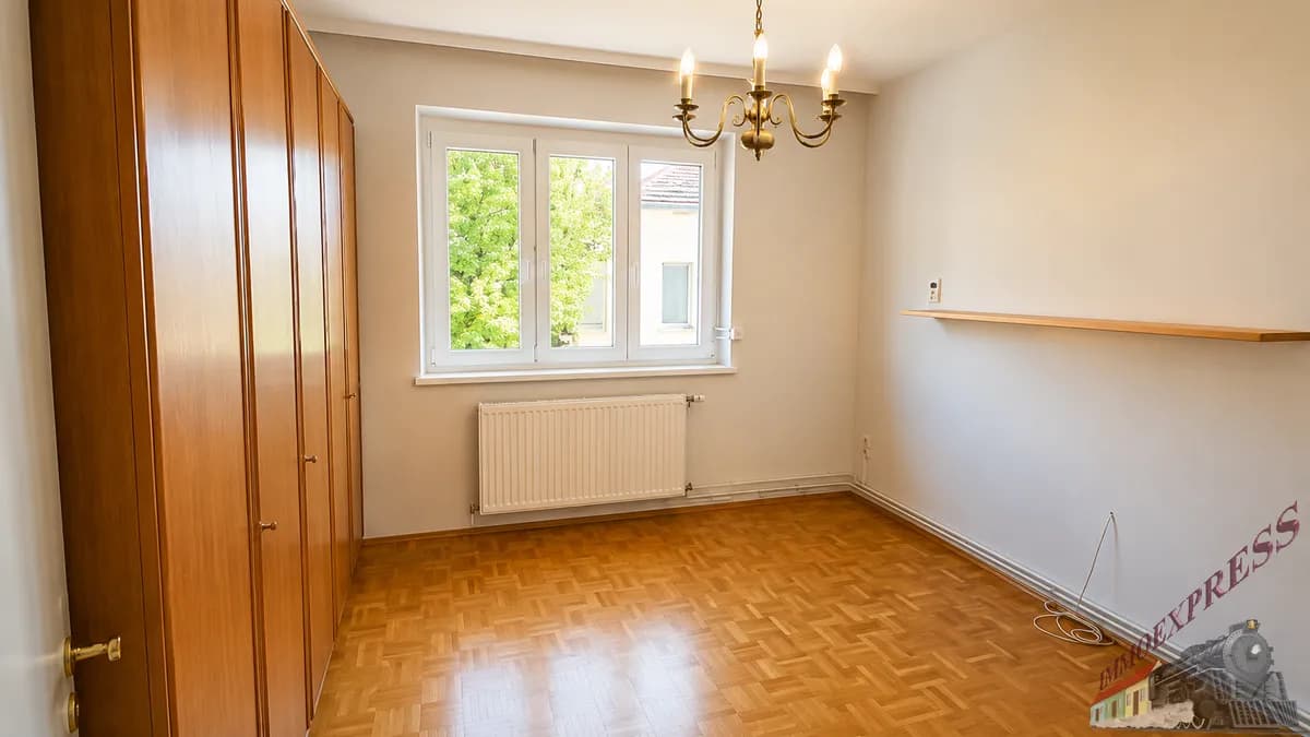 3-Zimmer-Wohnung kaufen in Hollabrunn – 77 m², € 155.000 – Bild 7 von 9
