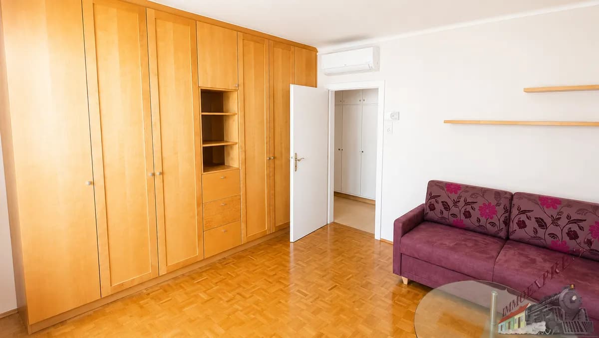 3-Zimmer-Wohnung kaufen in Hollabrunn – 77 m², € 155.000 – Bild 9 von 9