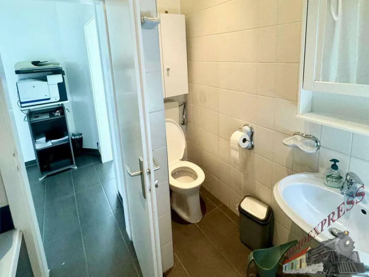 10-Zimmer-Gewerbeimmobilie mieten in Wien – 325 m², € 4.990 – Bild 16 von 22