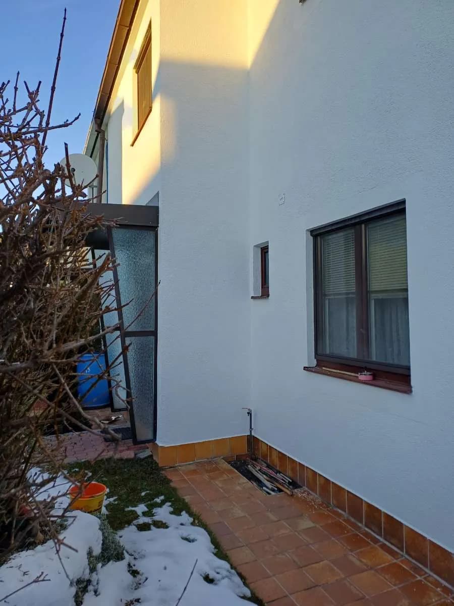 3-Zimmer-Haus kaufen in Neunkirchen – 135 m², € 260.000 – Bild 2 von 12