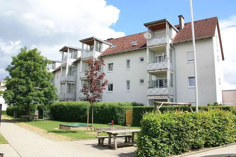 3-Zimmer-Wohnung mieten in Braunau am Inn – 81,74 m², € 871 – Bild 1 von 3