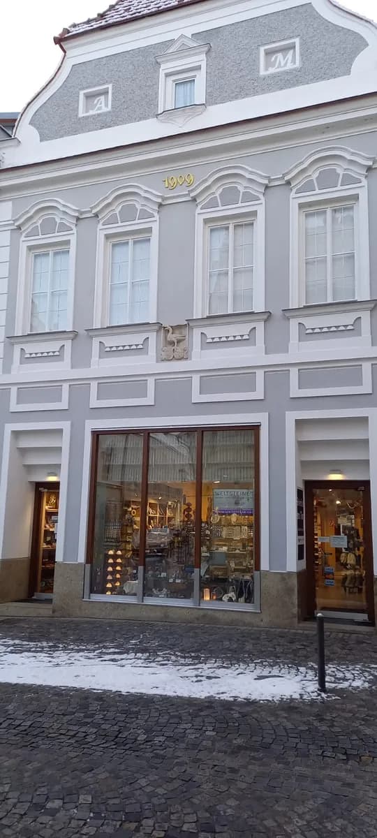 Gewerbeimmobilie mieten in Krems an der Donau – 150 m², € 29 – Bild 1 von 11