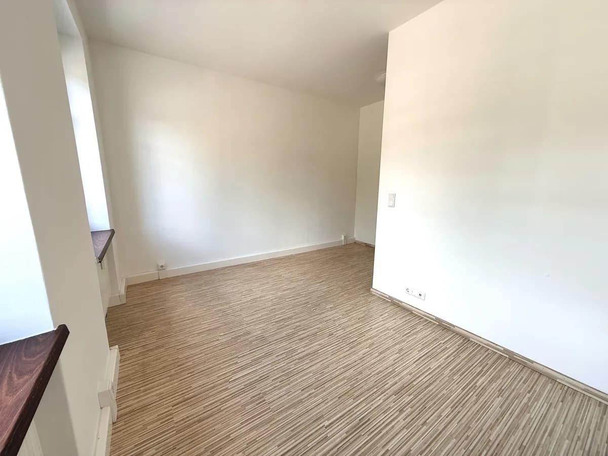 1-Zimmer-Wohnung mieten in Leoben – 20 m², € 300 – Bild 4 von 8
