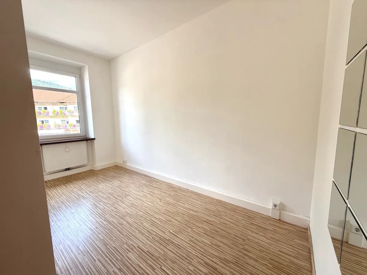1-Zimmer-Wohnung mieten in Leoben – 20 m², € 300 – Bild 7 von 8