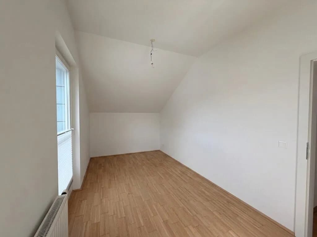4-Zimmer-Wohnung mieten in Mödling – 109,2 m², € 2.000 – Bild 8 von 18