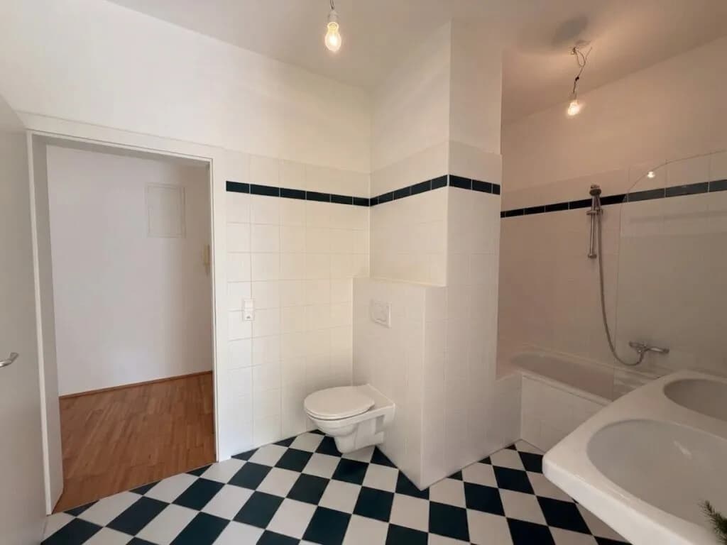 4-Zimmer-Wohnung mieten in Mödling – 109,2 m², € 2.000 – Bild 10 von 18