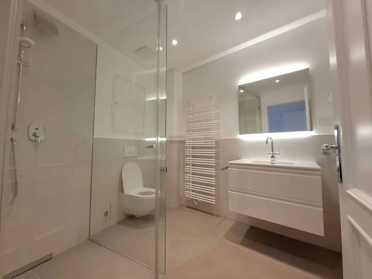 4-Zimmer-Wohnung mieten in Wien – 154 m², € 4.105 – Bild 6 von 12