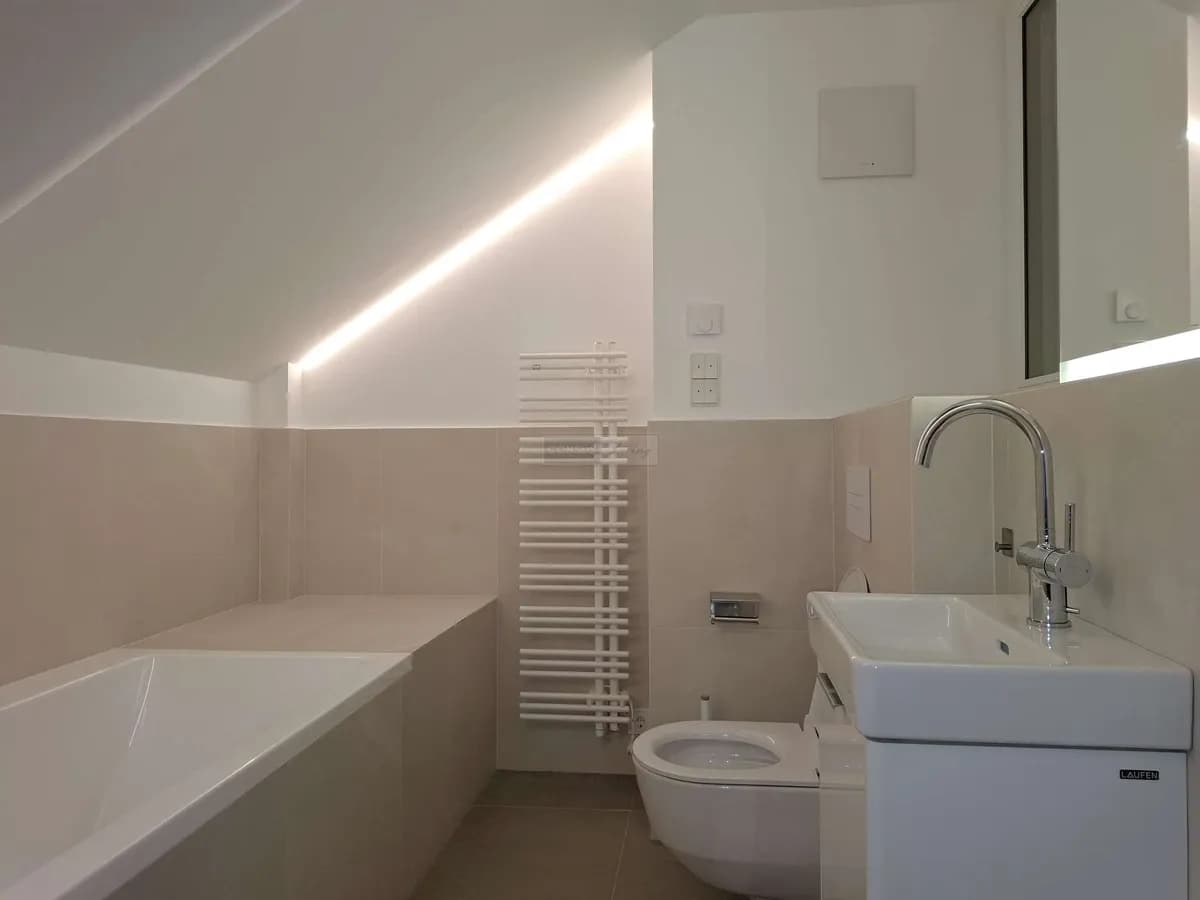 4-Zimmer-Wohnung mieten in Wien – 154 m², € 4.105 – Bild 10 von 12