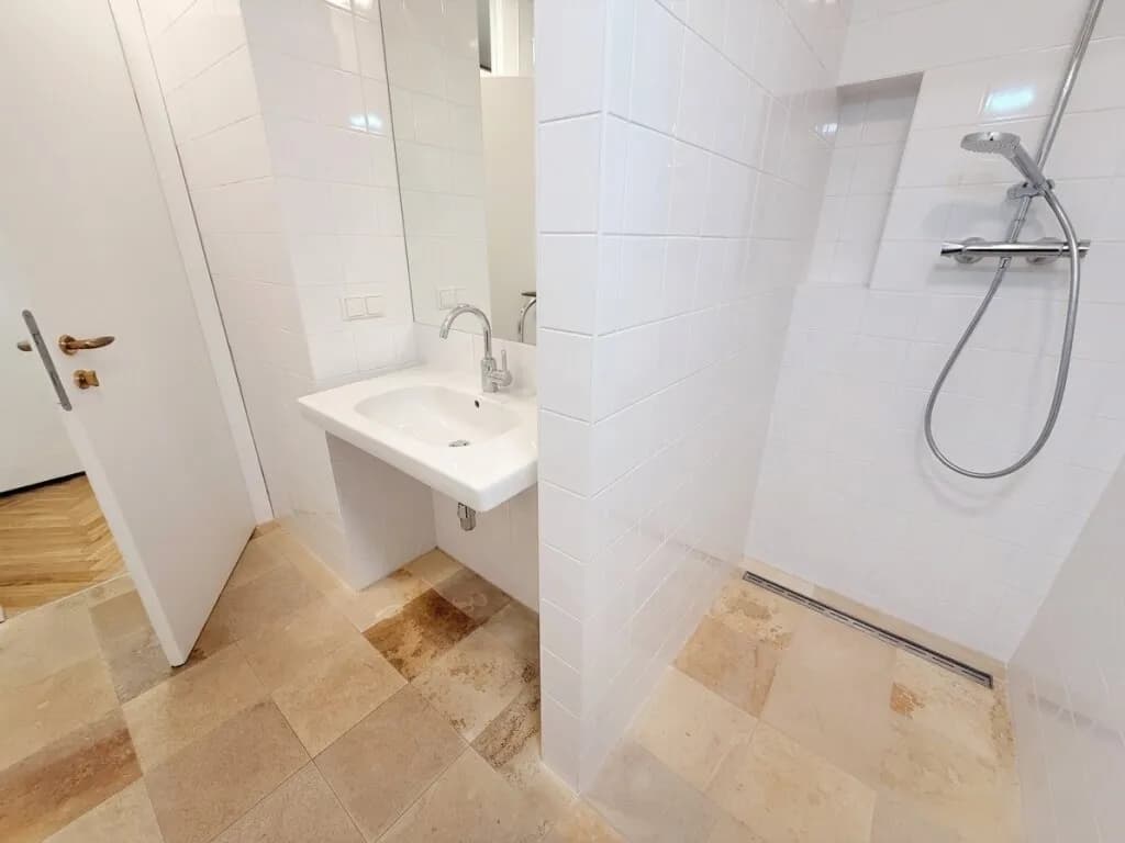 1-Zimmer-Gewerbeimmobilie mieten in Wien – 83,6 m², € 1.499 – Bild 9 von 15