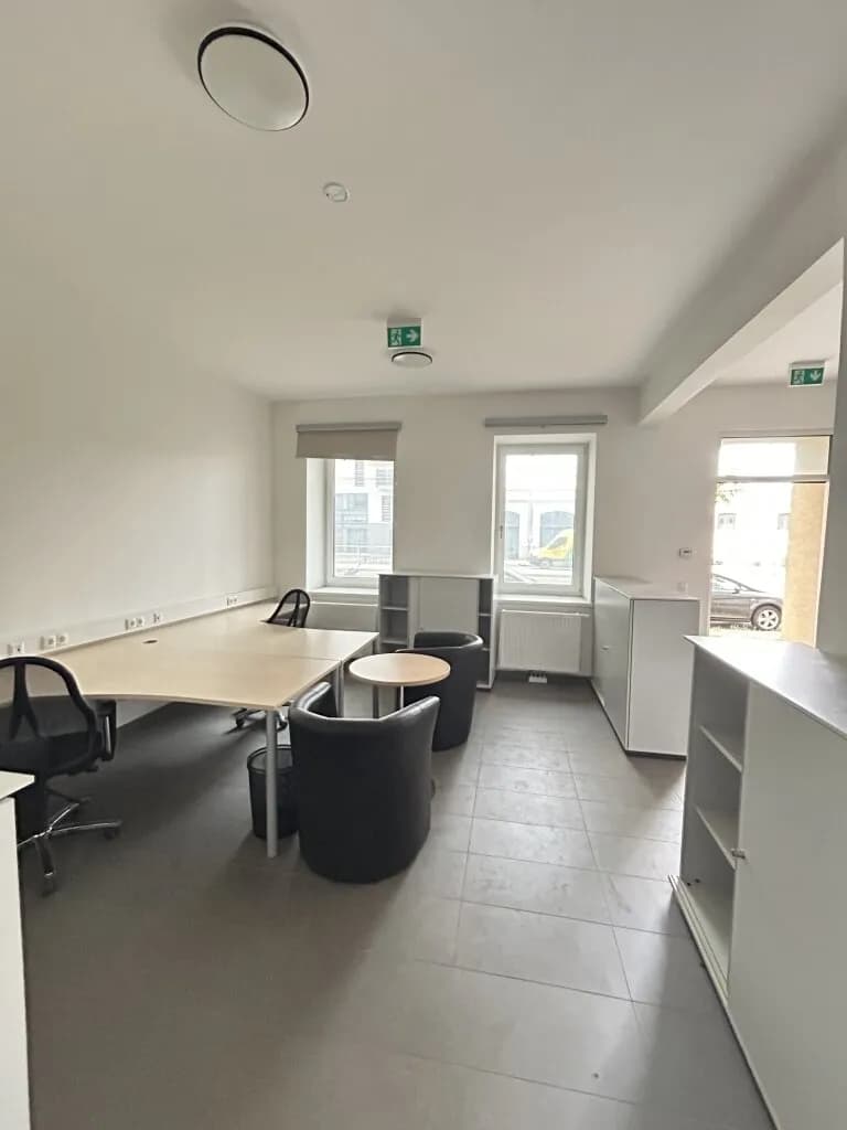 1-Zimmer-Gewerbeimmobilie mieten in Wien – 47 m², € 665 – Bild 1 von 12