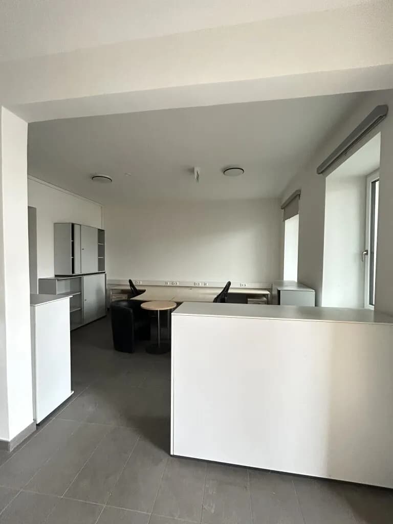 1-Zimmer-Gewerbeimmobilie mieten in Wien – 47 m², € 665 – Bild 3 von 12