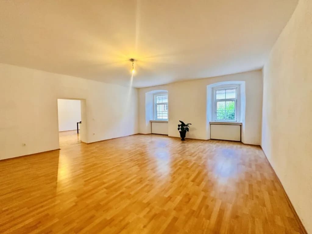 2-Zimmer-Wohnung mieten in Neunkirchen – 73,57 m², € 595 – Bild 4 von 10