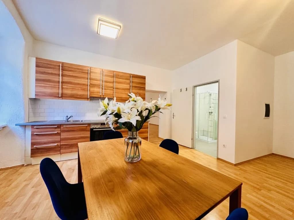 2-Zimmer-Wohnung mieten in Neunkirchen – 73,57 m², € 595 – Bild 5 von 10