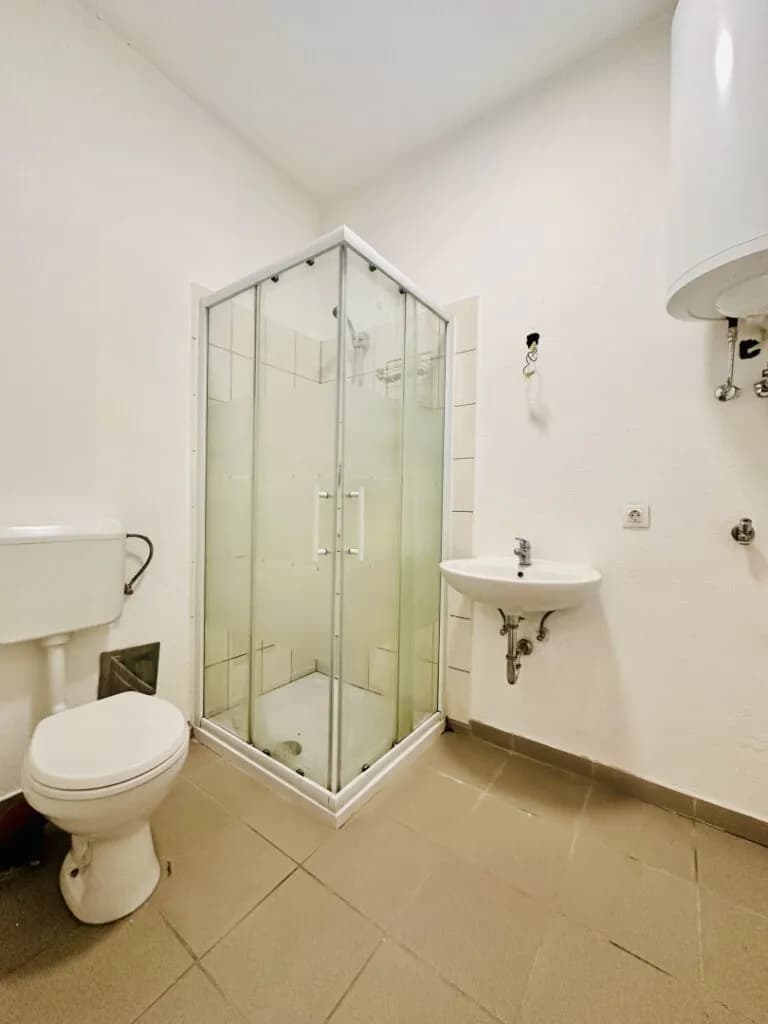 2-Zimmer-Wohnung mieten in Neunkirchen – 73,57 m², € 595 – Bild 6 von 10