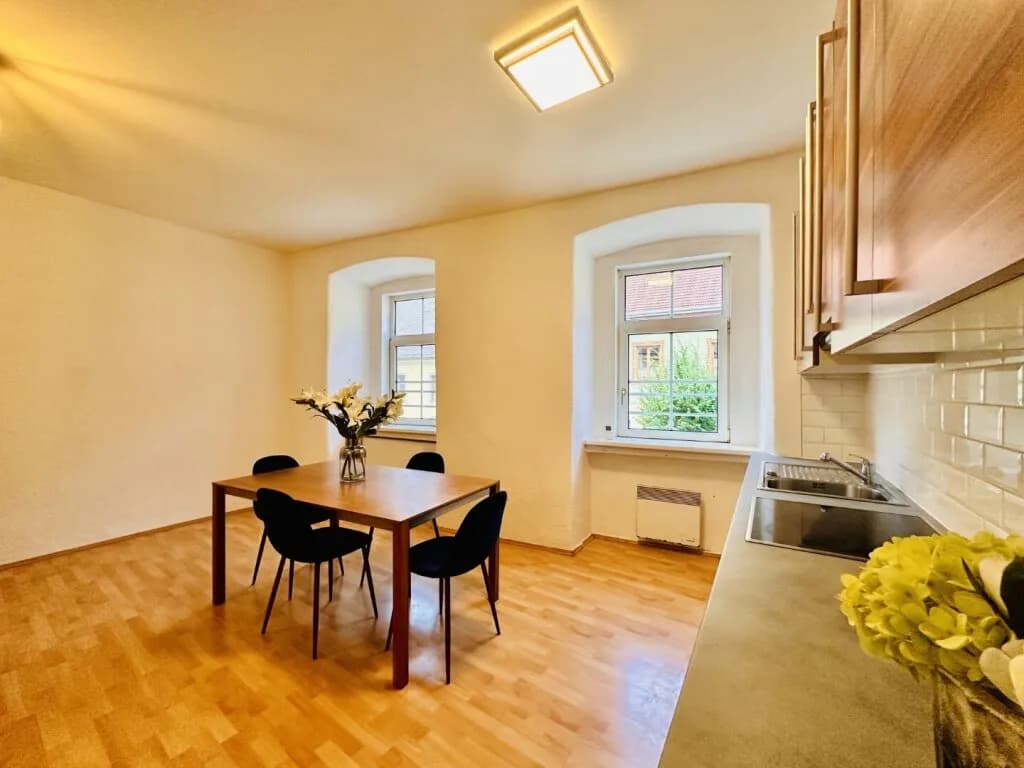 2-Zimmer-Wohnung mieten in Neunkirchen – 73,57 m², € 595 – Bild 7 von 10
