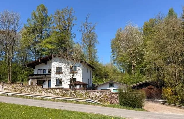 Gewerbeimmobilie kaufen in Vöcklabruck – 218 m², € 395.000 – Bild 1 von 26