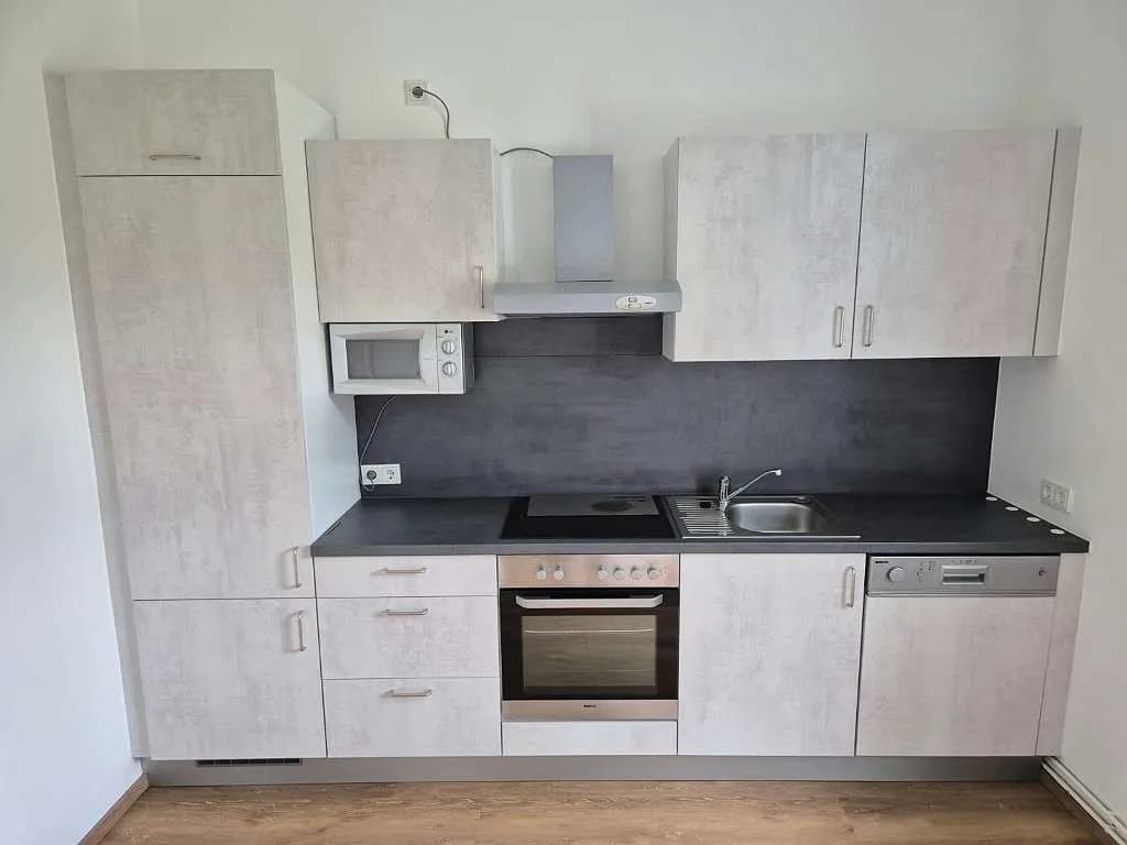 2-Zimmer-Wohnung mieten in Weiz – 35 m², € 460 – Bild 2 von 8