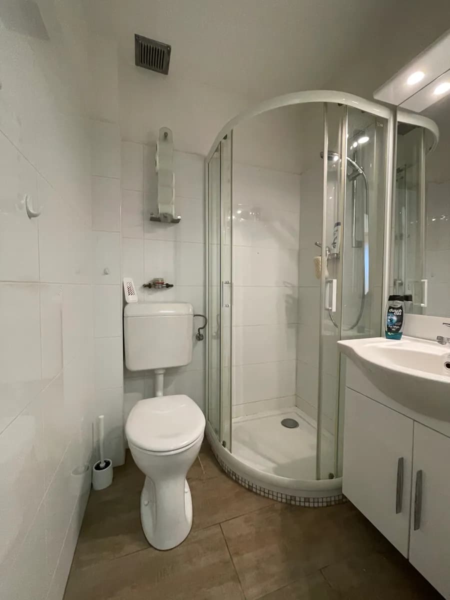 12-Zimmer-Gewerbeimmobilie kaufen in Mödling – 402 m², € 1.090.000 – Bild 25 von 26