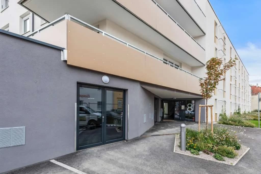 3-Zimmer-Wohnung mieten in Neunkirchen – 70 m², € 845 – Bild 5 von 5