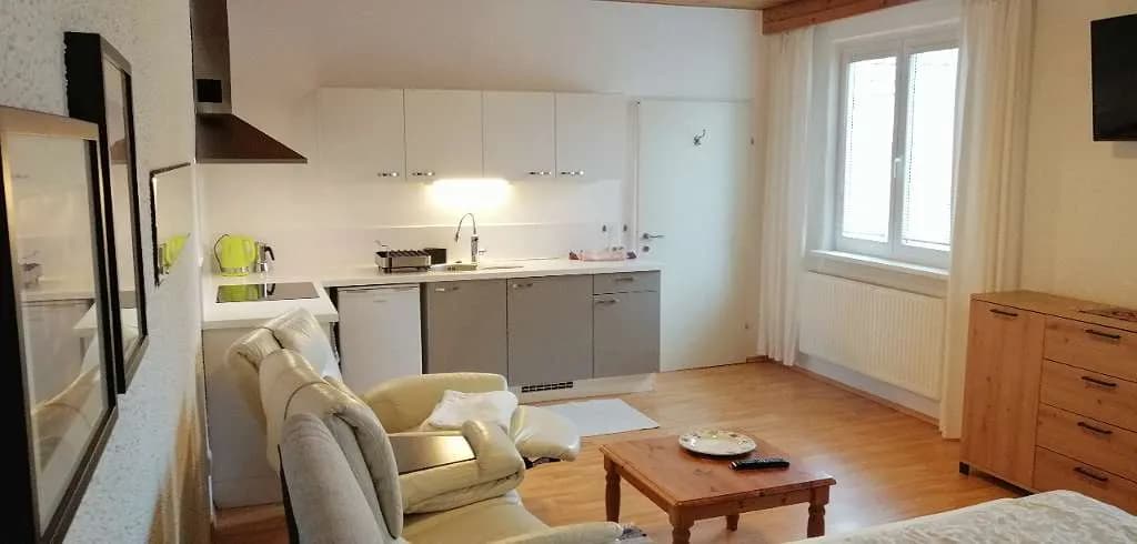 1-Zimmer-Wohnung mieten in Bruck an der Leitha – 38 m², € 200 – Bild 3 von 8