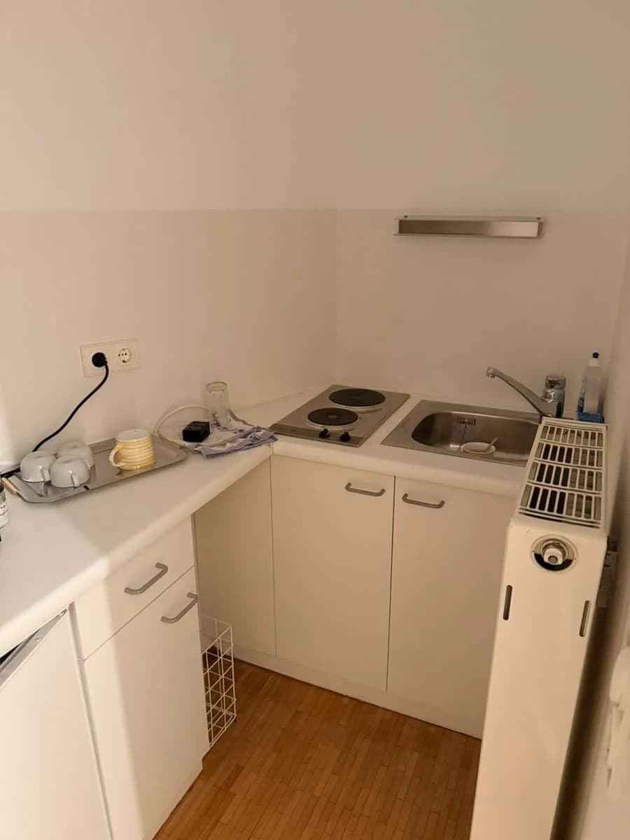 3-Zimmer-Gewerbeimmobilie mieten in Salzburg Stadt – 80 m², € 900 – Bild 4 von 5