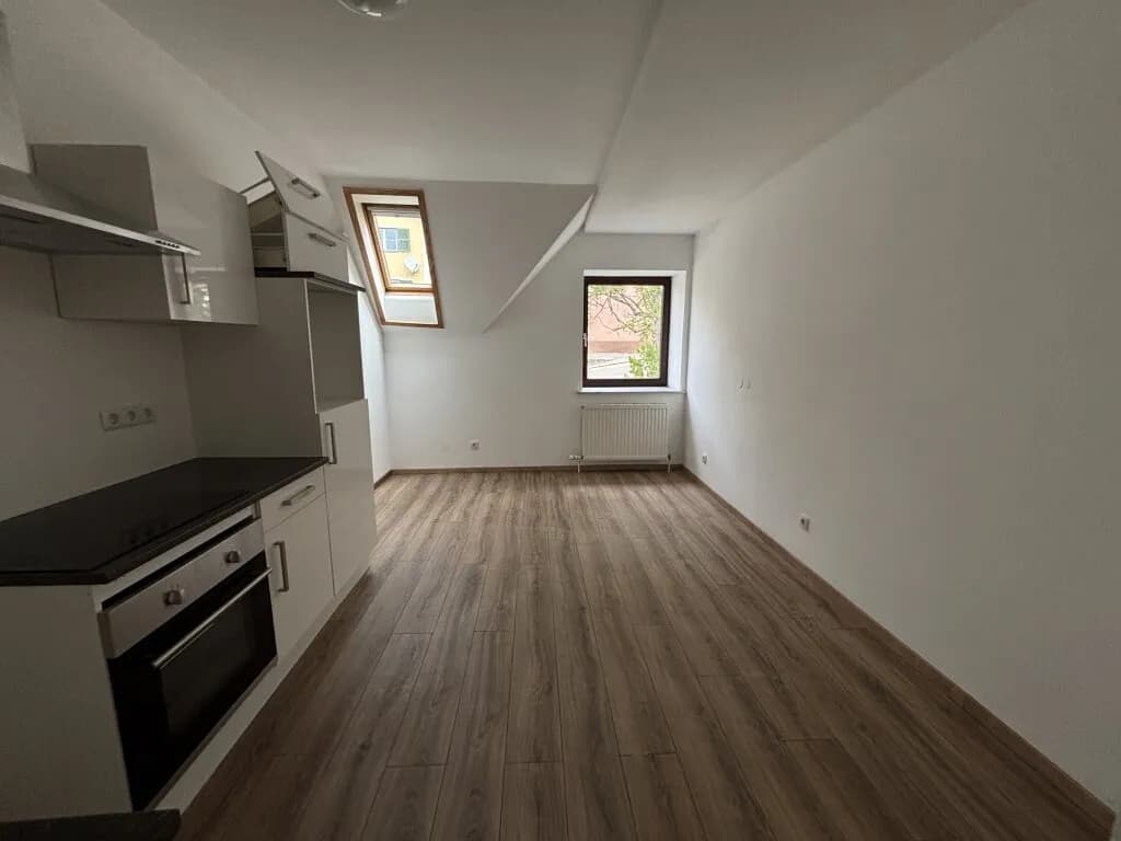 Wohnung mieten in Leoben – 22 m², € 194 – Bild 5 von 5