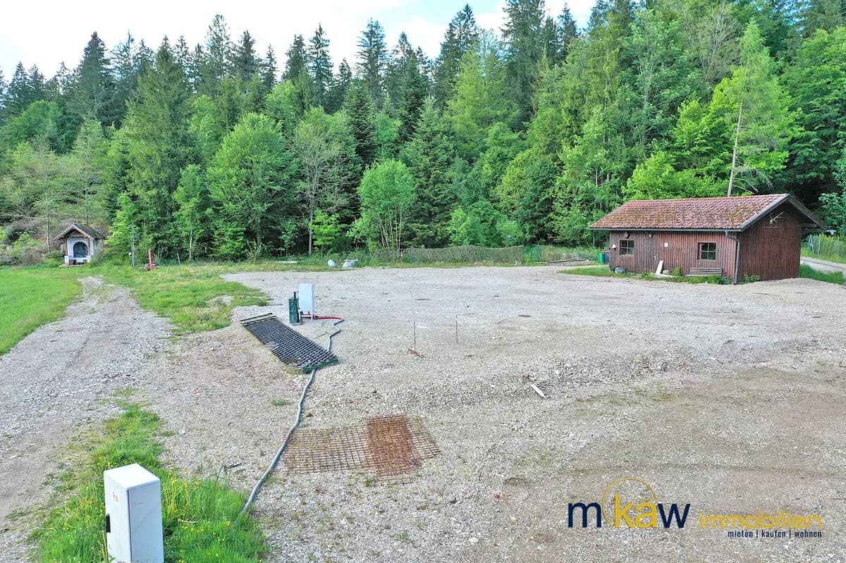 Grundstück kaufen in Vöcklabruck – 1 420 m² – Bild 2 von 6