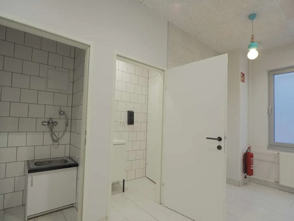 Gewerbeimmobilie mieten in Steyr – 563 m², € 6.000 – Bild 5 von 8