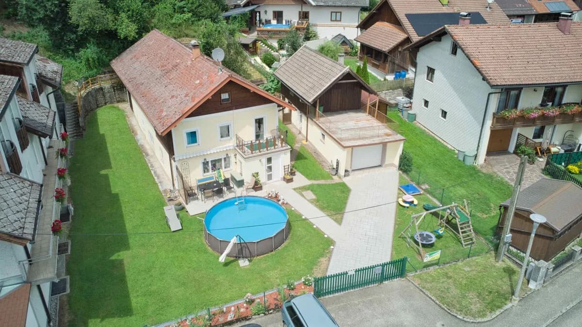 Haus kaufen in Vöcklabruck – 160 m², € 319.000 – Bild 31 von 32