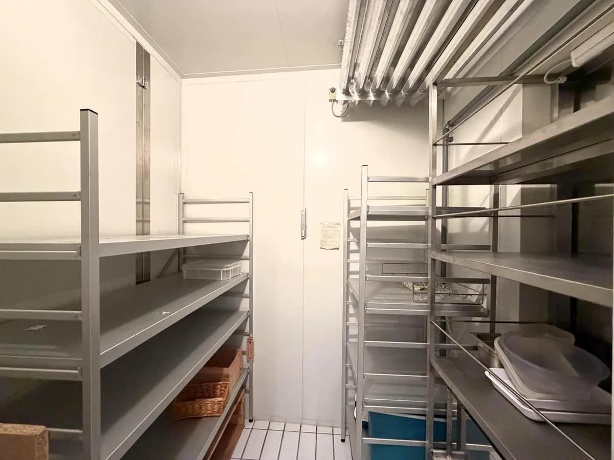 7-Zimmer-Haus mieten in Wien – 409,52 m², € 4.950 – Bild 7 von 51
