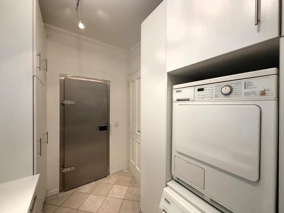 7-Zimmer-Haus mieten in Wien – 409,52 m², € 4.950 – Bild 9 von 51