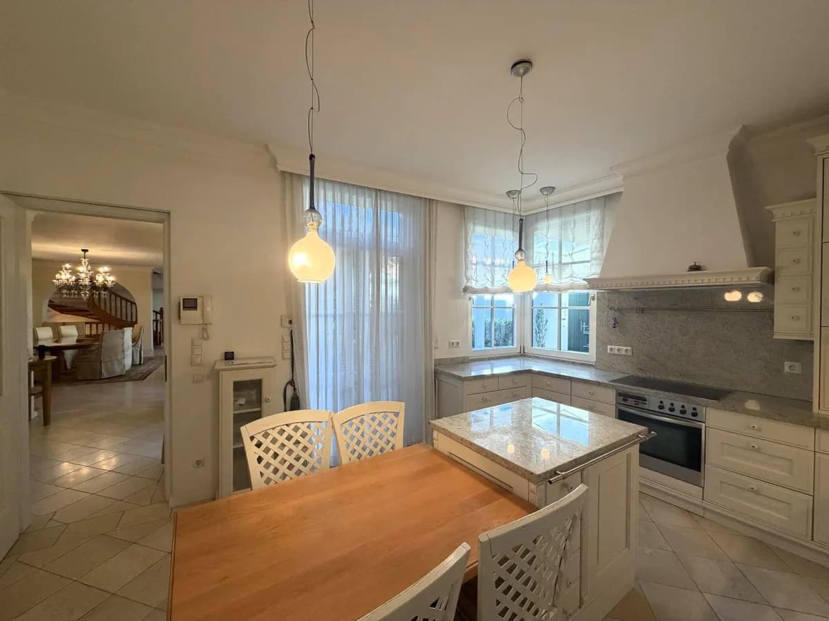 7-Zimmer-Haus mieten in Wien – 409,52 m², € 4.950 – Bild 11 von 51