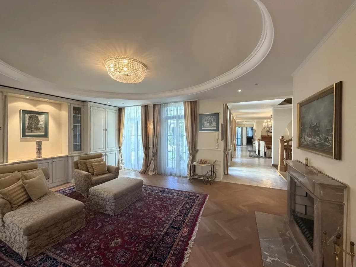 7-Zimmer-Haus mieten in Wien – 409,52 m², € 4.950 – Bild 17 von 51