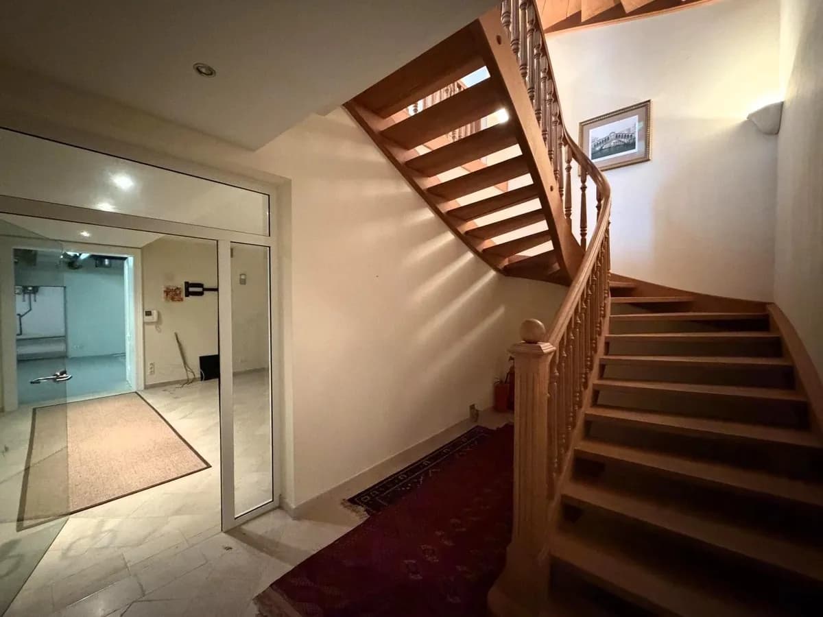7-Zimmer-Haus mieten in Wien – 409,52 m², € 4.950 – Bild 36 von 51