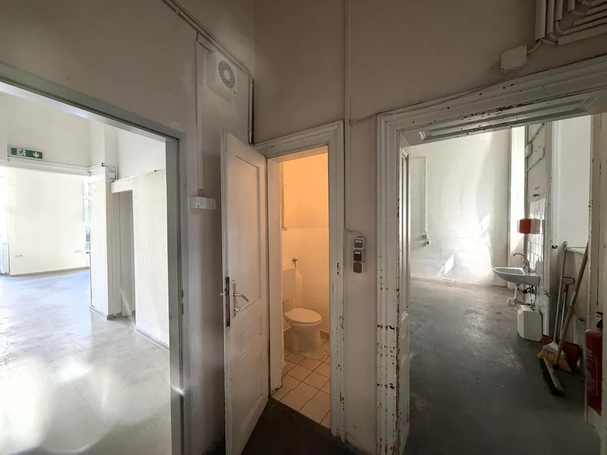 Gewerbeimmobilie mieten in Wien – 719 m², € 5.394 – Bild 11 von 45