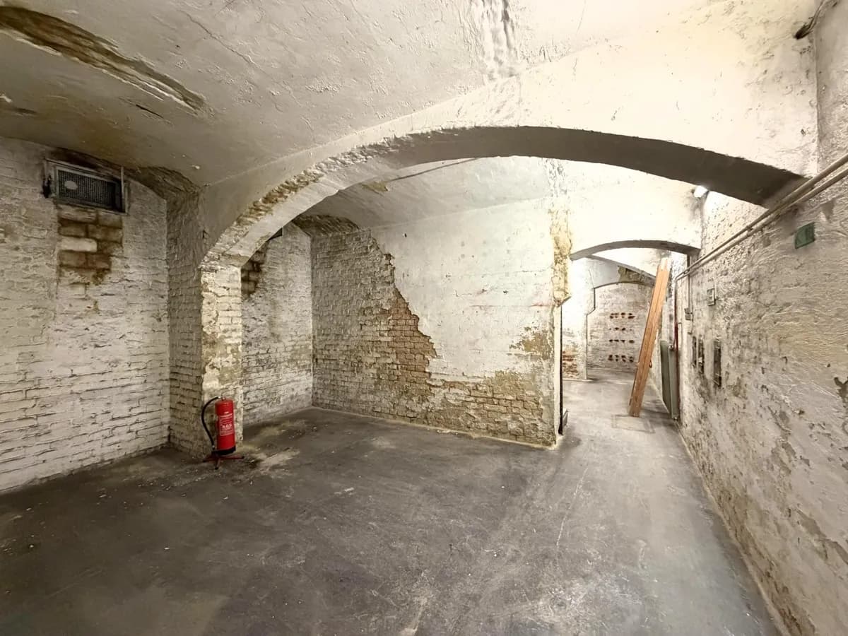Gewerbeimmobilie mieten in Wien – 719 m², € 5.394 – Bild 24 von 45