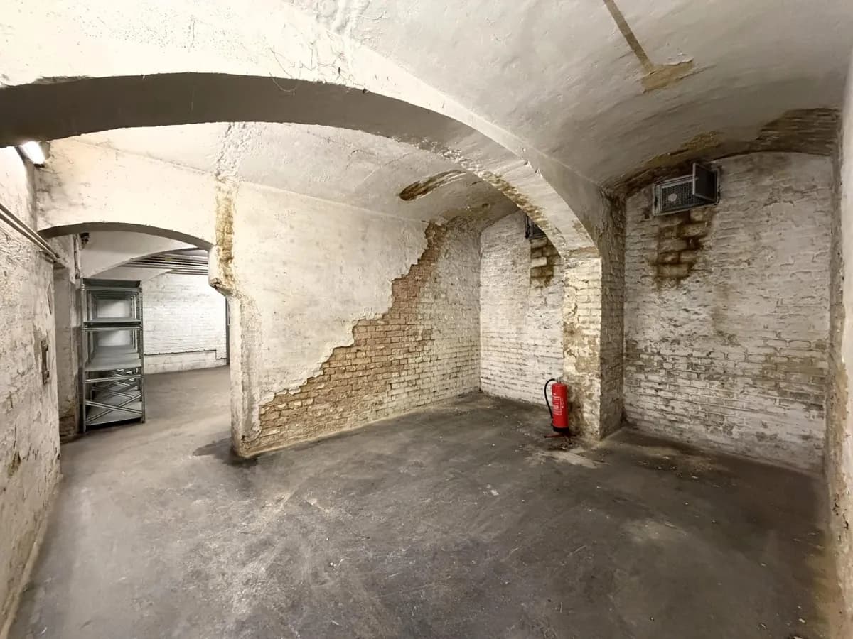 Gewerbeimmobilie mieten in Wien – 719 m², € 5.394 – Bild 26 von 45
