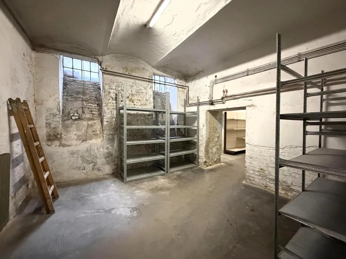 Gewerbeimmobilie mieten in Wien – 719 m², € 5.394 – Bild 34 von 45