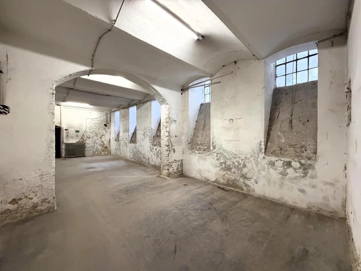 Gewerbeimmobilie mieten in Wien – 719 m², € 5.394 – Bild 37 von 45