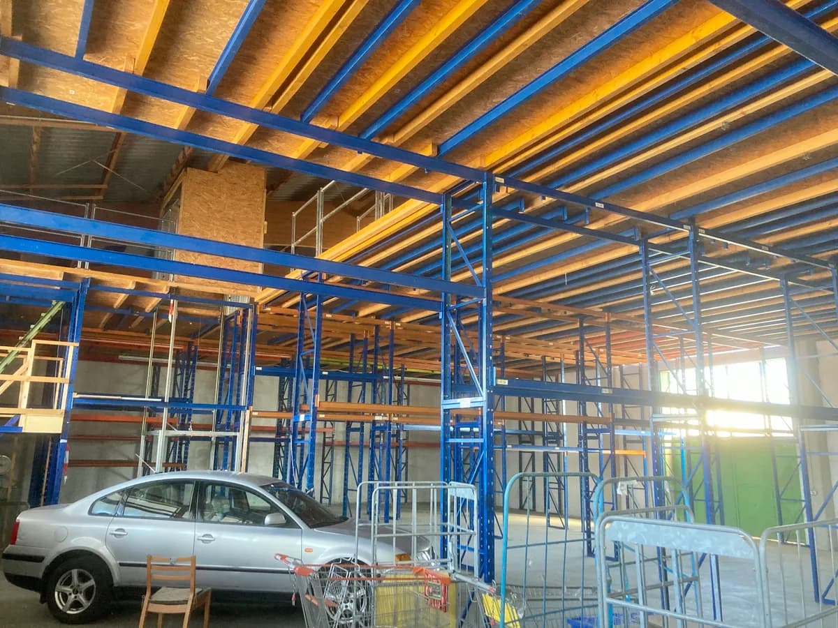 Gewerbeimmobilie mieten in Wels-Land – 233 m², € 1.190 – Bild 2 von 4