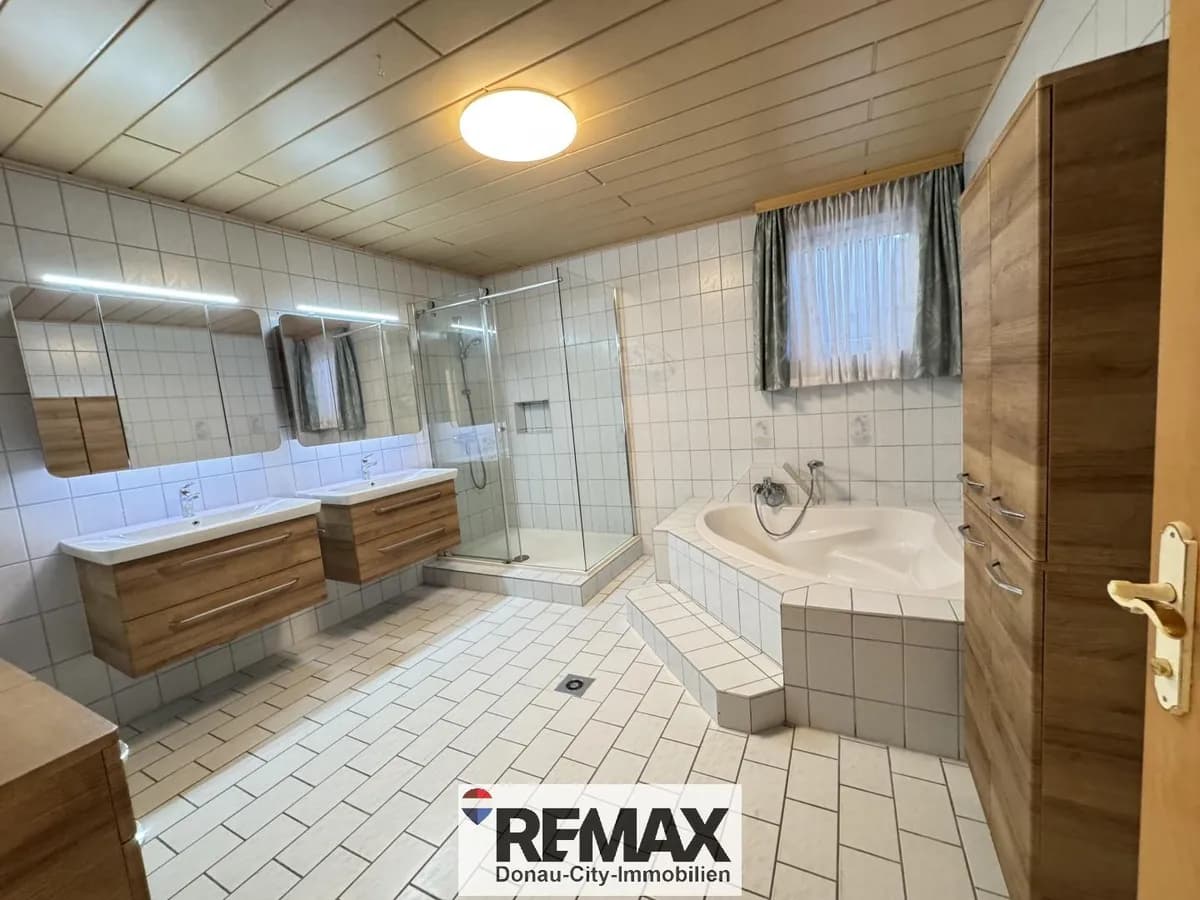 7-Zimmer-Haus kaufen in Korneuburg – 250 m², € 595.000 – Bild 8 von 22